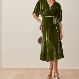Reformation Analynne Velvet Dress